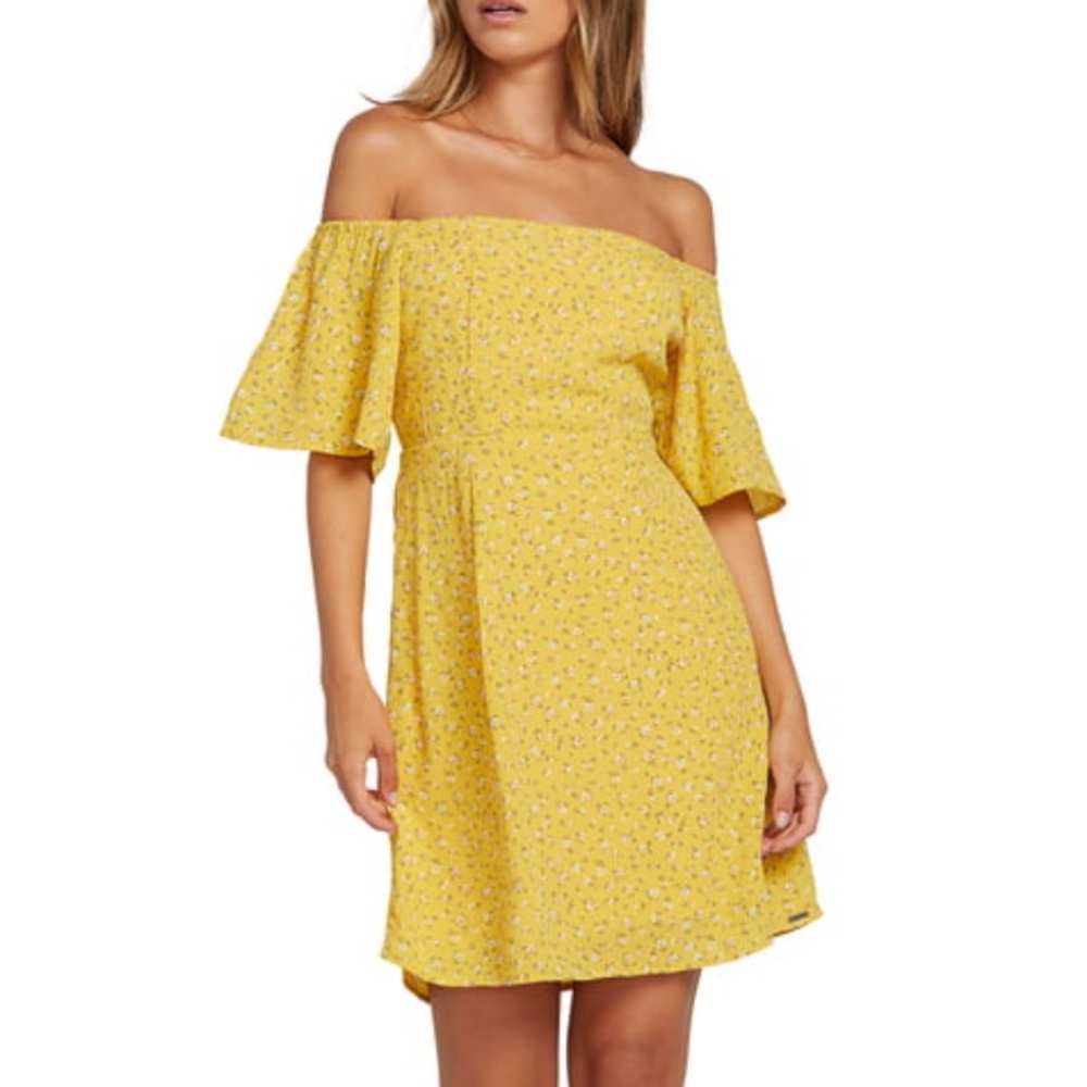 ‼️SALE🎉NWOT Volcom Hey Bud Off the Shoulder Dress